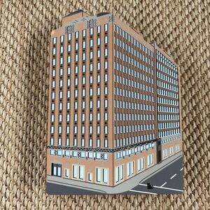 1999 The Cat's Meow Faline Old Fire Building Bloomington  Illinois